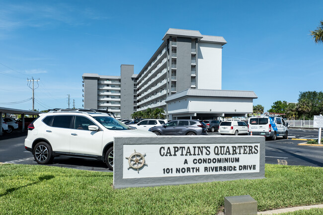 Captain's Quarters in New Smyrna Beach, FL - Building Photo - Building Photo