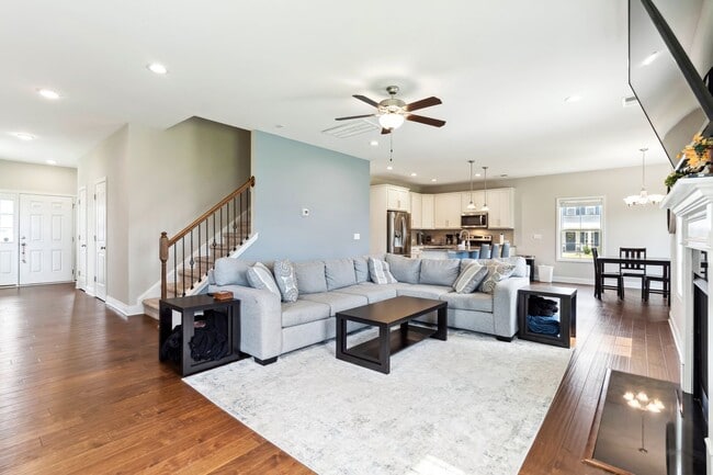 150 Oyster Landing Dr in Sneads Ferry, NC - Building Photo - Building Photo