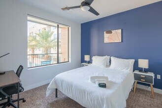 701 W Rio Salado Pkwy in Tempe, AZ - Building Photo - Building Photo