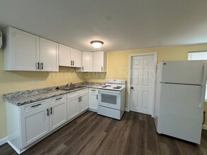 205 Fern Dr in Leesburg, FL - Building Photo - Building Photo