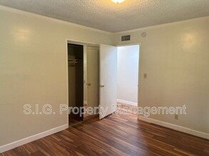 2279 Saranne St in La Canada Flintridge, CA - Building Photo - Building Photo