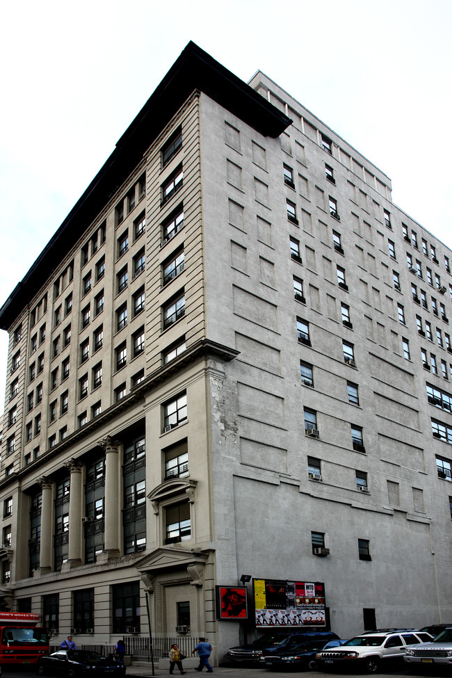 Polyclinic Apartments in New York, NY - Building Photo - Building Photo