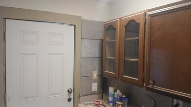 8205 Glen Shadow Dr in San Antonio, TX - Building Photo - Building Photo