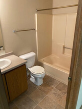 109 E College Ave, Unit 2 in Appleton, WI - Building Photo - Building Photo
