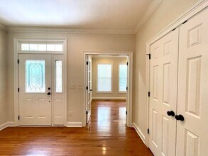 204 Tuckers Pond Dr in Chapel Hill, NC - Building Photo - Building Photo