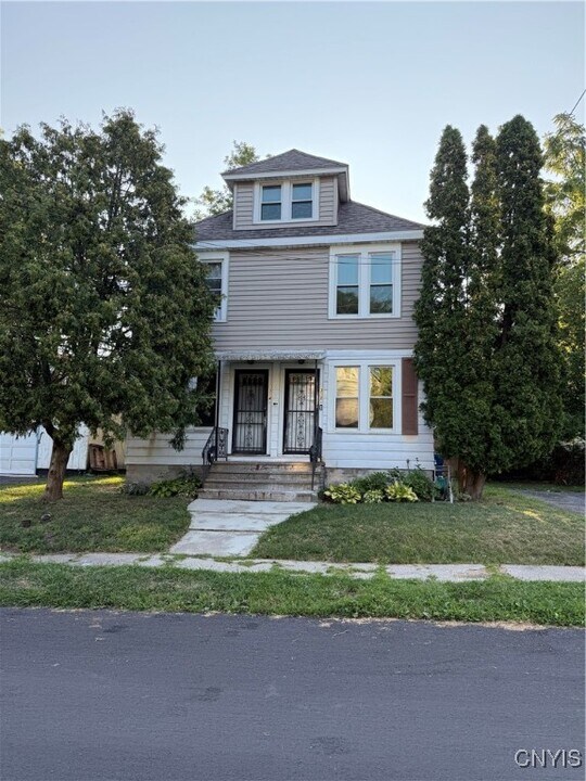 312 Marlborough Rd in Syracuse, NY - Building Photo