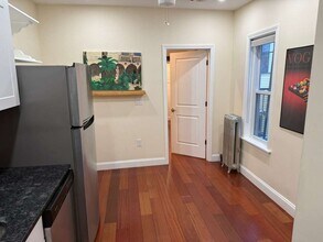 89 Hancock St, Unit 9 in Boston, MA - Building Photo - Building Photo