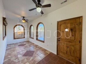 413 Cheyenne Blvd in Colorado Springs, CO - Building Photo - Building Photo