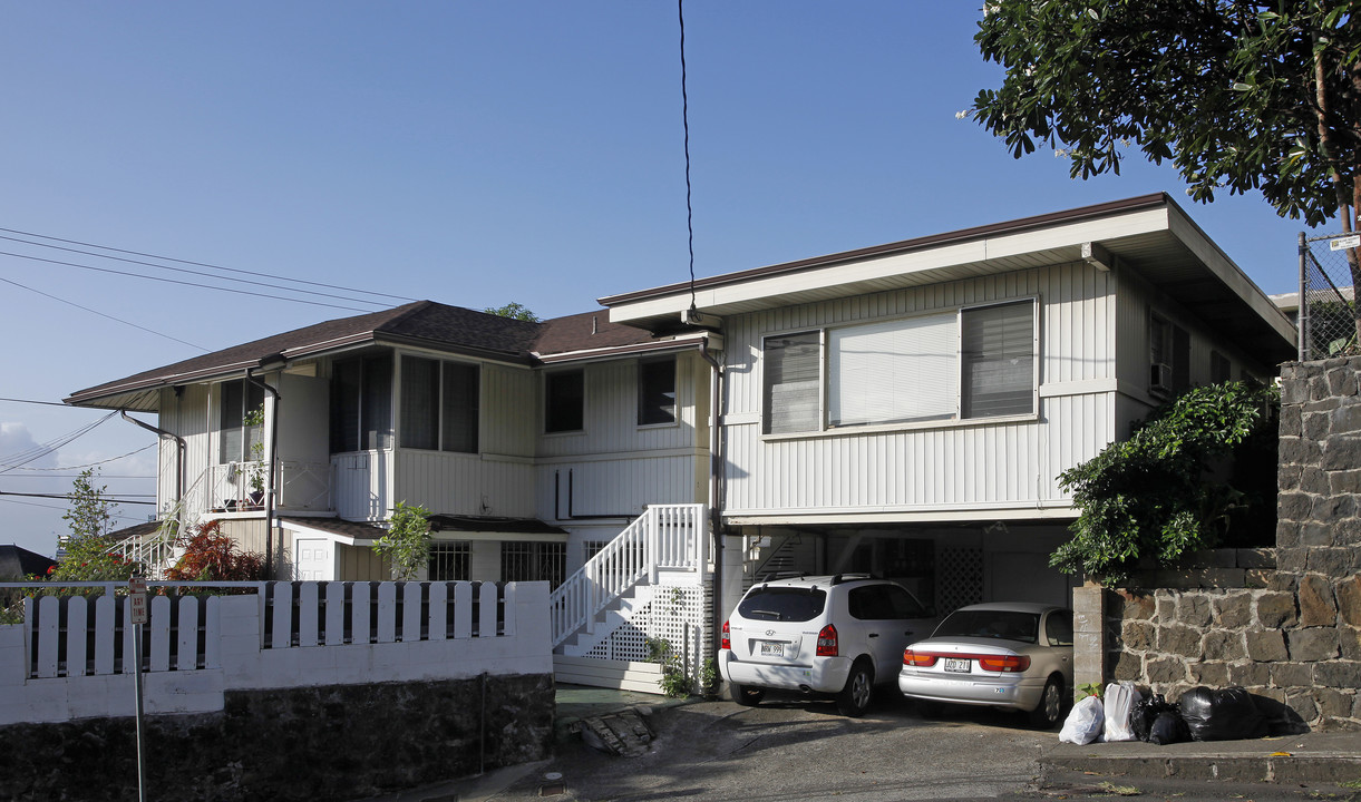 1596-1598 Thurston Ave in Honolulu, HI - Foto de edificio