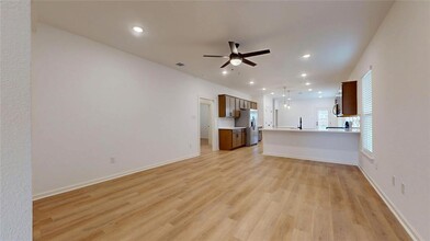 1023 Pecan Harvest Dr in Beasley, TX - Building Photo - Building Photo