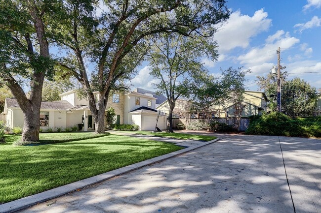 1531 Auline Ln in Houston, TX - Building Photo - Building Photo