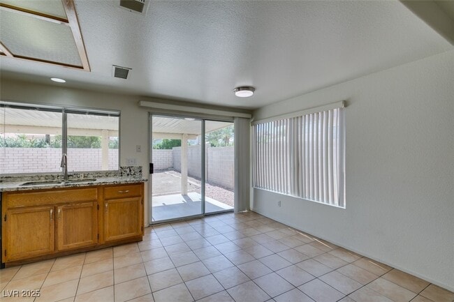 property at 2411 Courtland Ave