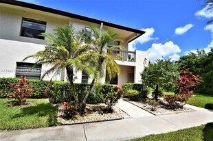 7944 Eastlake Dr in Boca Raton, FL - Building Photo