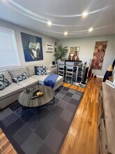 538 E Park Ave in Long Beach, NY - Foto de edificio - Building Photo