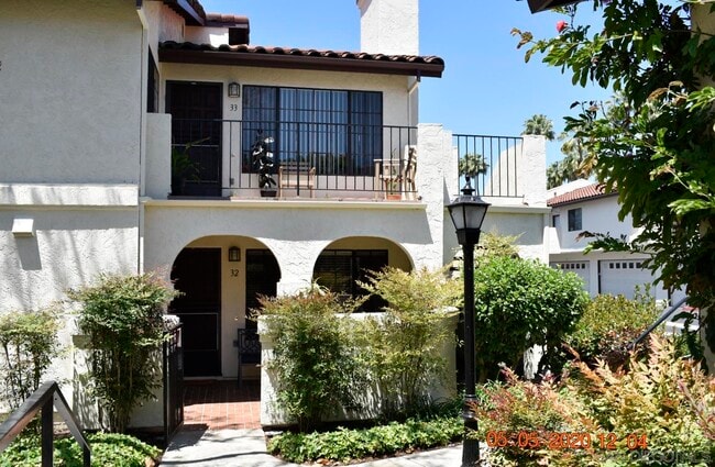 property at 4210 Porte de Palmas