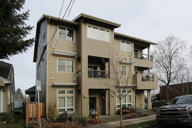 Ardea Corner in Portland, OR - Building Photo - Building Photo