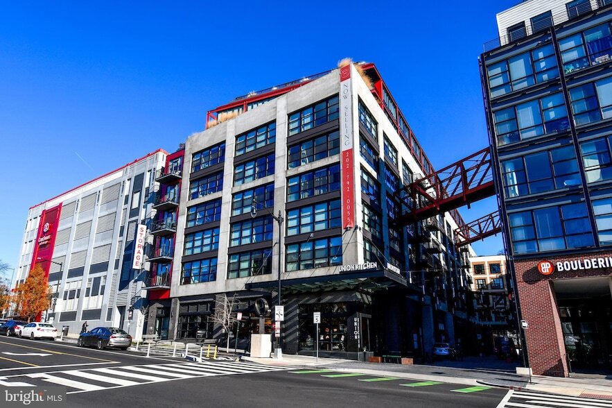 1625 Eckington Pl NE, Unit 610 in Washington, DC - Foto de edificio