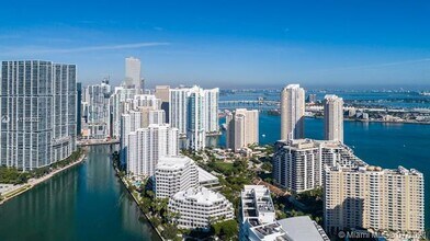900 Brickell Key Blvd, Unit 2305 in Miami, FL - Foto de edificio - Building Photo