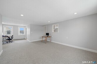 15 Rose St in Stamford, CT - Building Photo - Building Photo
