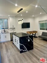 8854 Cashio St in Los Angeles, CA - Building Photo