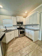 604 Copper St in Lowell, AR - Building Photo - Building Photo