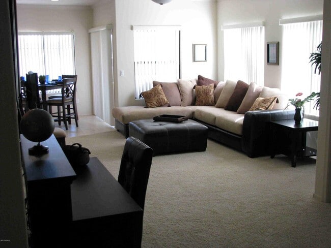 property at 295 N Rural Rd