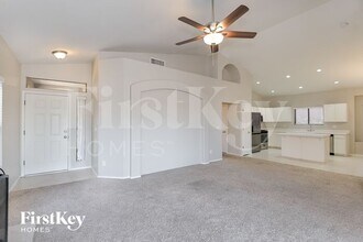 3331 N Diamond Butte Way in Tucson, AZ - Building Photo - Building Photo