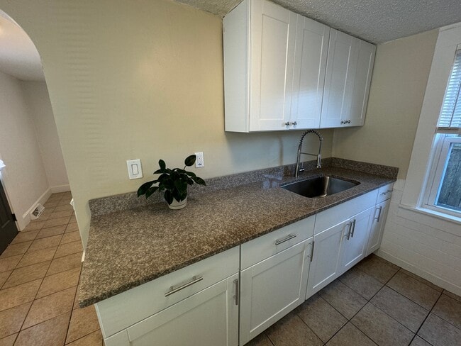 23 Beauregard St in Springfield, MA - Building Photo - Building Photo