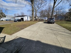 3979 Gary Ave in Lorain, OH - Building Photo - Building Photo