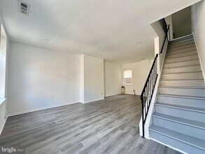 1136 Mt Vernon St in Philadelphia, PA - Building Photo - Building Photo