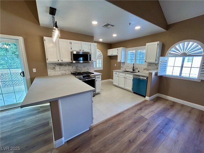 property at 2925 Wigwam Pkwy