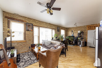 1622 W Columbia Ave in Chicago, IL - Building Photo - Building Photo