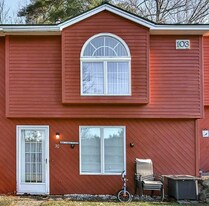 103 Washington Rd in Freedom, NH - Building Photo