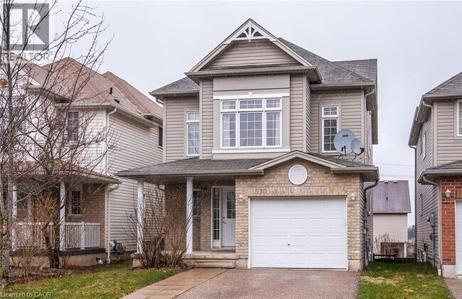 570 Woolgrass Ave in Waterloo, ON - Building Photo - Building Photo