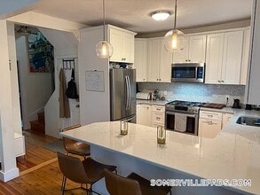 21 Harrison St in Somerville, MA - Building Photo - Building Photo