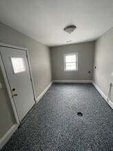 335 Eldora Rd in Hudson, IA - Building Photo - Building Photo