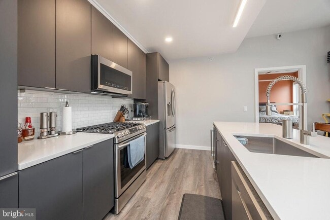 property at 1501 N 31st St