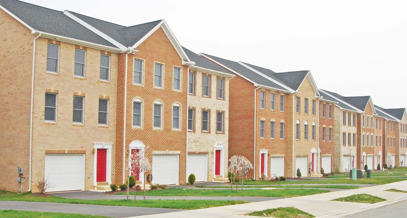 Pangborn Park Townhomes in Hagerstown, MD - Building Photo