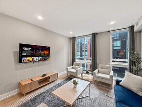 626 N Delaware Ave in Philadelphia, PA - Building Photo - Building Photo