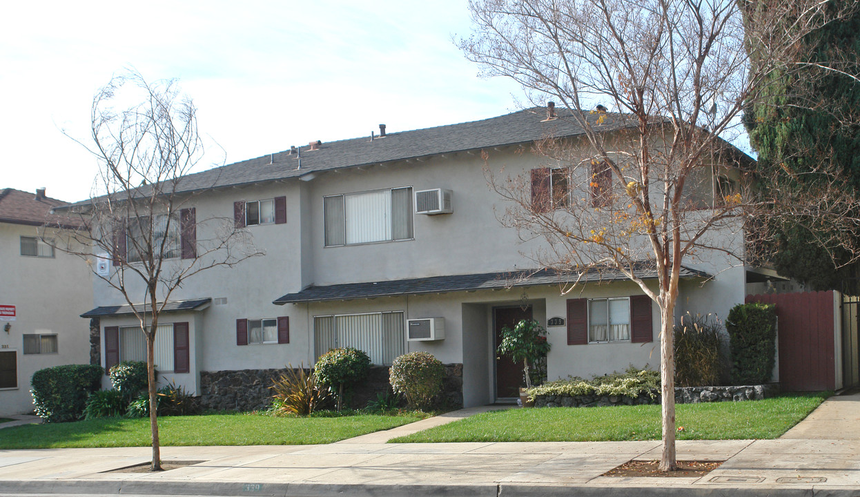 339 N Vecino Dr in Covina, CA - Building Photo