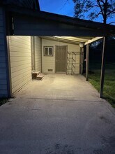 140 W. Darby in Bridge City, TX - Building Photo - Building Photo