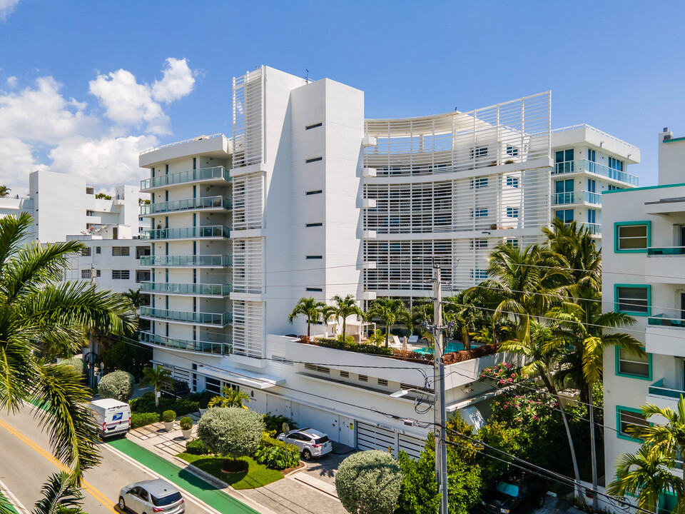 O Residences in Bay Harbor Islands, FL - Foto de edificio