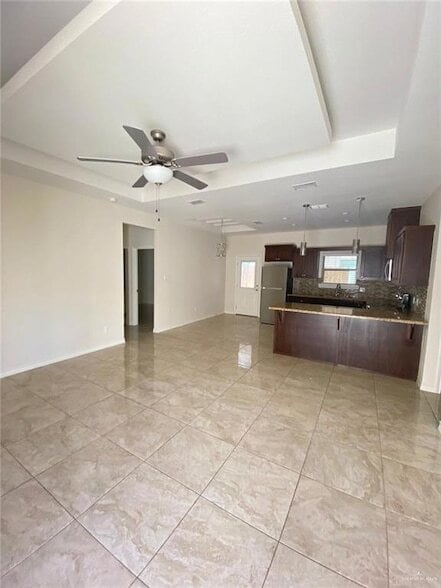 1013 E la Cantera Ave, Unit 3 in McAllen, TX - Building Photo - Building Photo