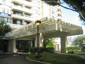 2333 Kapiolani Blvd, Unit Marco Polo in Honolulu, HI - Building Photo - Building Photo