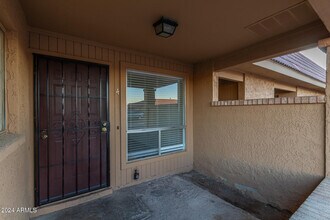 511 W Blackhawk Dr in Phoenix, AZ - Building Photo - Building Photo