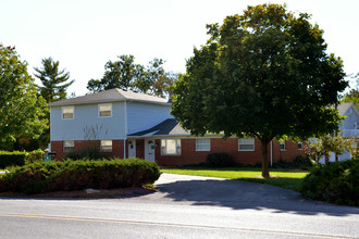 Guion Creek Apartments in Indianapolis, IN - Building Photo - Building Photo