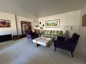 8891 Oakmont Dr in Santa Rosa, CA - Building Photo - Building Photo