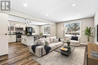 26 Colonial St in Welland, ON - Building Photo - Building Photo