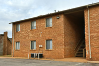 Garland Square of Stroud in Stroud, OK - Building Photo - Building Photo