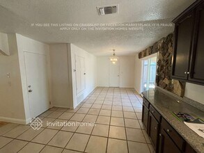 14455 E Juniper Ave in Lockeford, CA - Building Photo - Building Photo